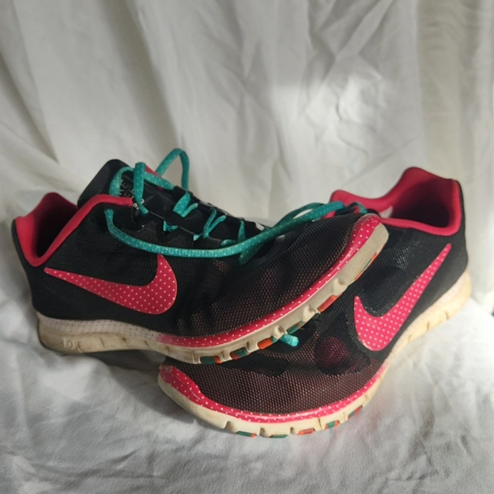 Nike free 3 running shoes